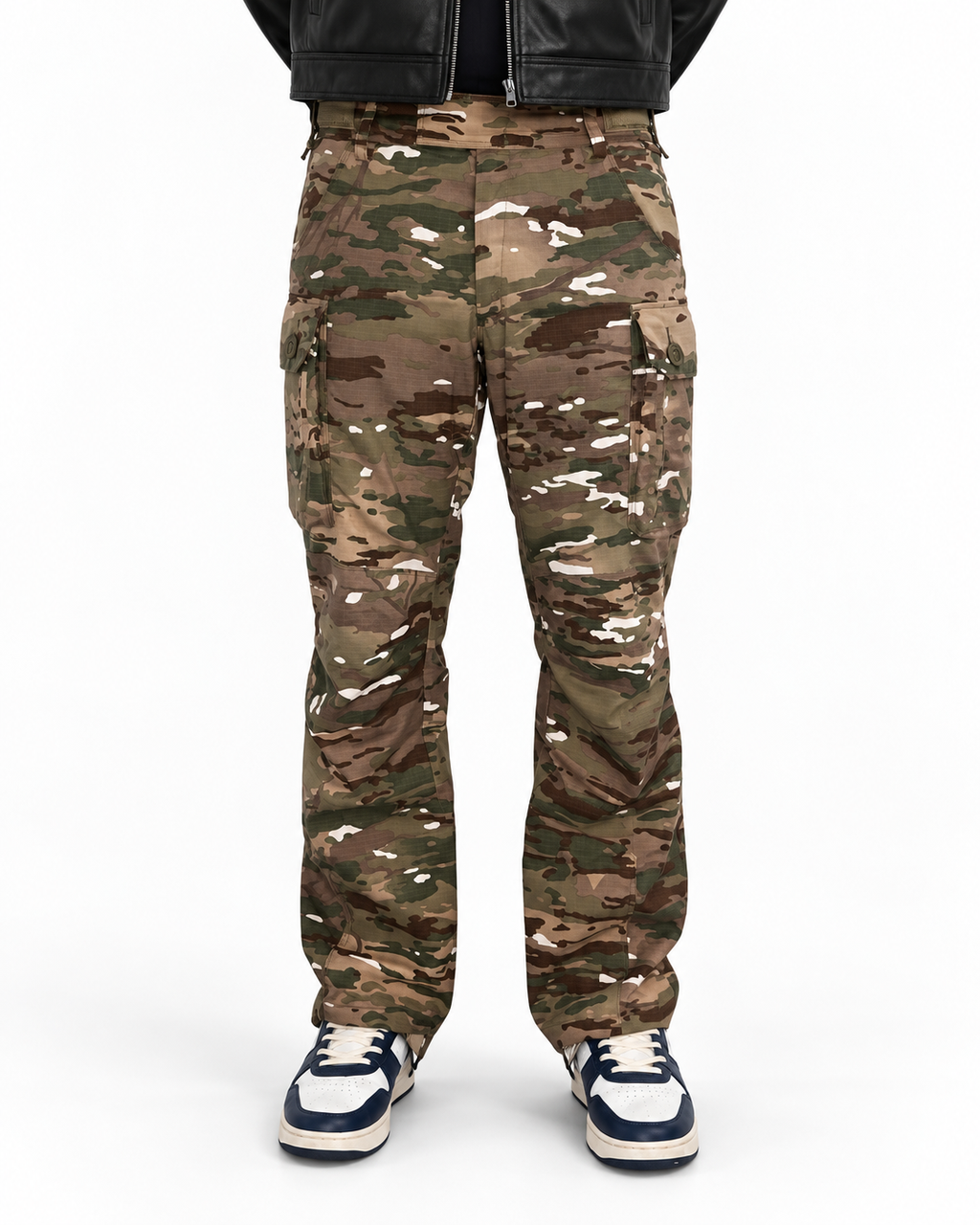 Verstellbarer Bund der Camouflage Cargo Hose im Detail